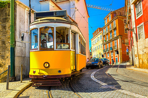 TOUR AFFASCIANTE TRA LE BELLEZZE SENZA TEMPO DEL PORTOGALLO