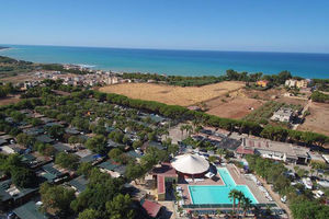 Immerso in un parco di 48.000 mq