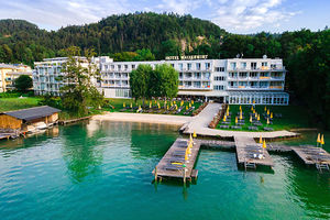 Benessere e confort fronte lago