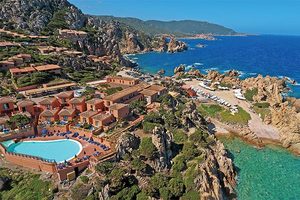 Hotel di charme, panorama unico, a 700 metri dalla spiaggia di Li Cossi