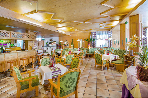 SPORTHOTEL TIROLERHOF 4* - Itter (Tirolo - Austria) Wellness con vista panoramica sulle montagne