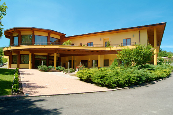 HOTEL LE GROTTE 4* - Genga (AN) Hotel 4* con nuova area wellness