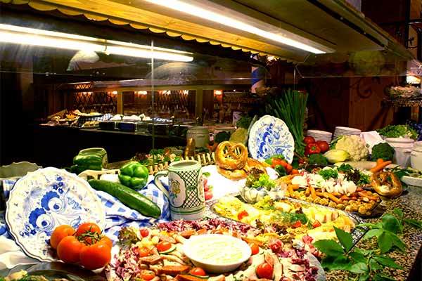 HOLIDAY INN MÜNCHEN - SÜD 4* - Monaco (Baviera - Germania) Nel quartiere di Obersendling