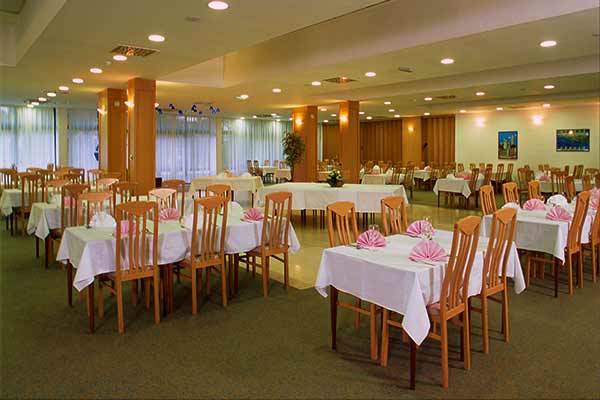 HOTEL DONAT 3* - Zara (Dalmazia - Croazia) Ideale per famiglie, sulla costa Adriatica