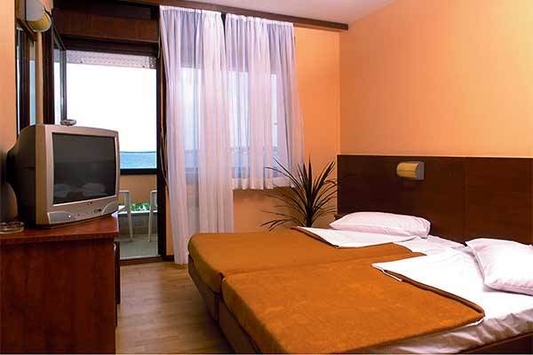 HOTEL DONAT 3* - Zara (Dalmazia - Croazia) Ideale per famiglie, sulla costa Adriatica