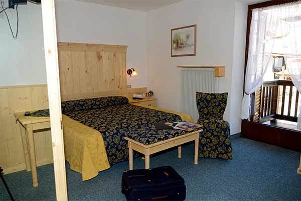 HOTEL CORONA 3* - Carano (TN) A conduzione familiare, con vista panoramica
