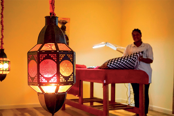 SETTEMARICLUB PAJE PALMS BEACH RESORT 4*S - Paje (Kiwengwa - Zanzibar) Struttura raccolta e fronte mare