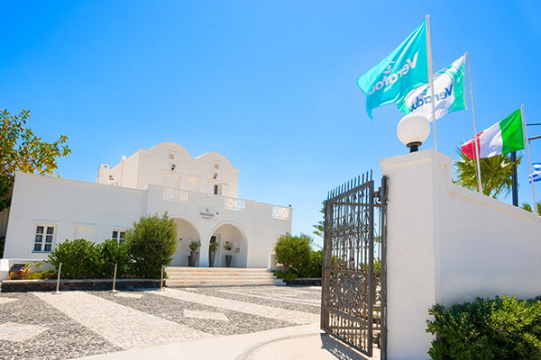 VERARESORT IMPERIAL 4* - Kamari (Santorini - Grecia) Nella perla delle Cicladi