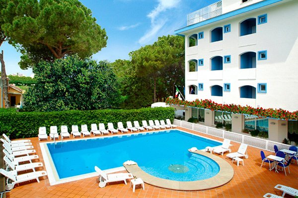 HOTEL RICCHI 3*S - Rimini (RN) Vacanze in famiglia in riviera romagnola