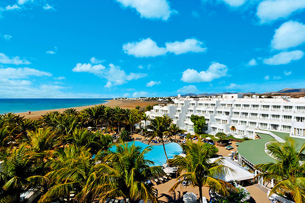VERARESORT INTERNATIONAL LA GERIA 4* - Lanzarote - Puerto del Carmen (Canarie - Spagna) Struttura confortevole, in posizione tranquilla
