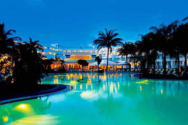 VERARESORT INTERNATIONAL LA GERIA 4* - Lanzarote - Puerto del Carmen (Canarie - Spagna) Struttura confortevole, in posizione tranquilla