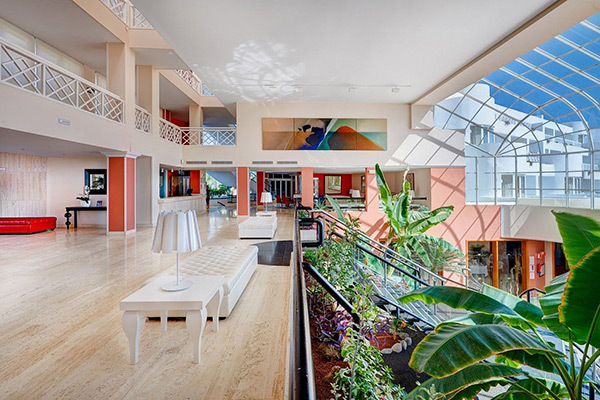 VERARESORT INTERNATIONAL LA GERIA 4* - Lanzarote - Puerto del Carmen (Canarie - Spagna) Struttura confortevole, in posizione tranquilla