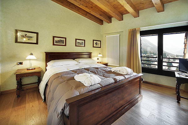 Concediti una vacanza in montagna allinsegna della bellezza e del divertimento, scegli lofferta vacanze in Trentino che più si addice ai tuoi desideri.