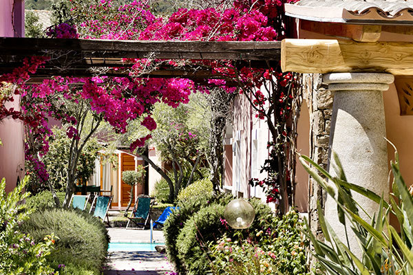 RESIDENCE CALA DI FALCO - Cannigione di Arzachena (OT) Appartamenti alle porte della Costa Smeralda
