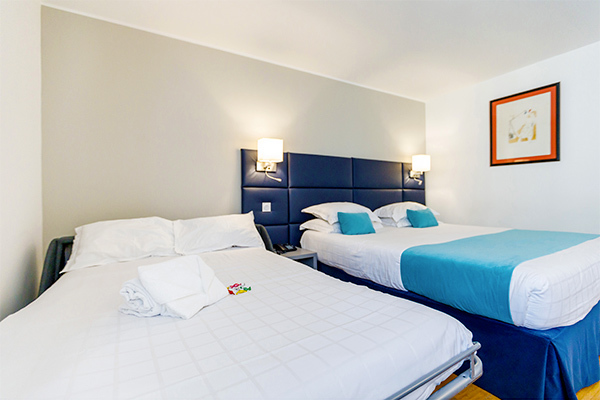 HOTEL NICE RIVIERA 4* - Nizza (Costa Azzurra - Francia) A 500 metri dalla famosa Promenade des Anglais
