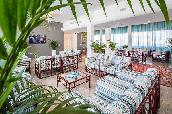 HOTEL SAN GIORGIO 4* - Caorle-Porto Santa Margherita (VE) Direttamente sul lungomare di Caorle