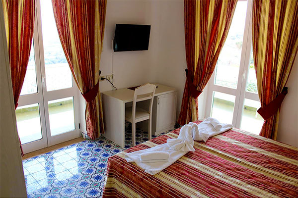 HOTEL AL BOSCO 3* - Forio d'Ischia (NA) 3* sull'incantevole costa sudovest dell'Isola di Ischia