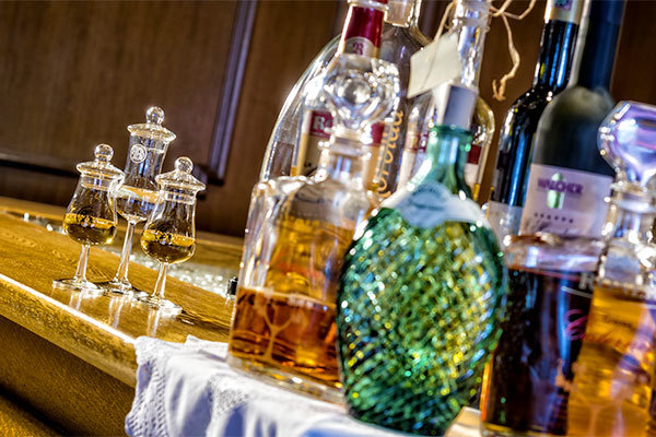 HOTEL ARMIN 3*S - Selva di Val Gardena (BZ) A 1560 metri di altitudine