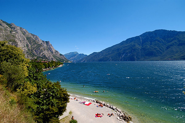 CAMPEGGIO GARDA 3* - Limone sul Garda (BS) Case mobili 5 posti, sulla sponda bresciana del lago di Garda