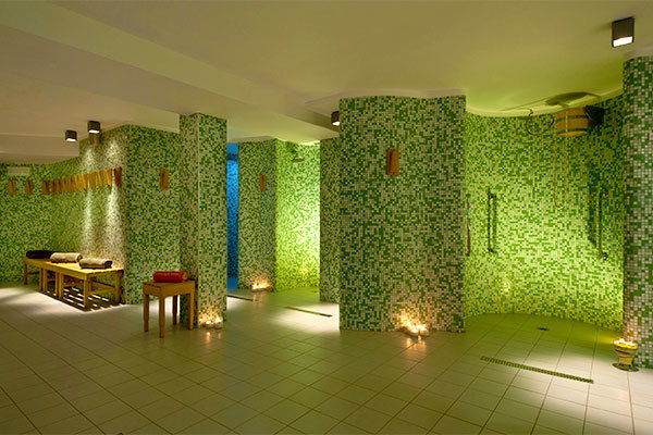 PIETRABLU RESORT & SPA 4* - Polignano a Mare (BA) Mare, wellness e animazione