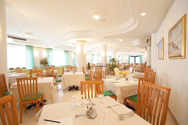 NICOLAUS CLUB OASI VIESTE - HOTEL 4* - Vieste (FG)