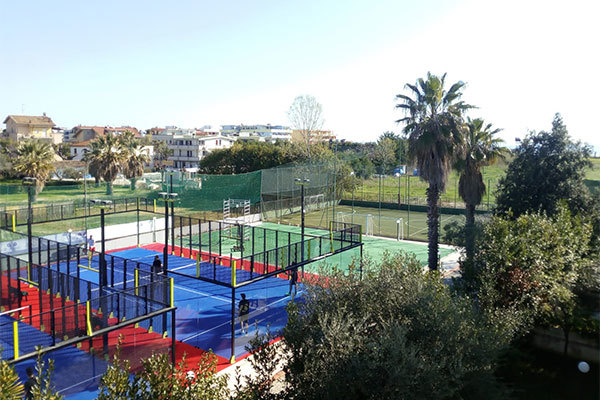 RESIDENZA CAPRI - Villa Rosa di Martinsicuro (TE) A 250 metri dal mare di Martinsicuro