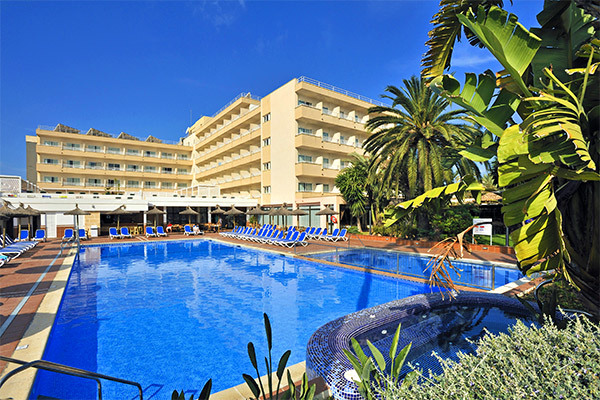 P&F GLOBALES PIONERO SANTA PONSA 4* - Santa Ponsa (Maiorca - Spagna)