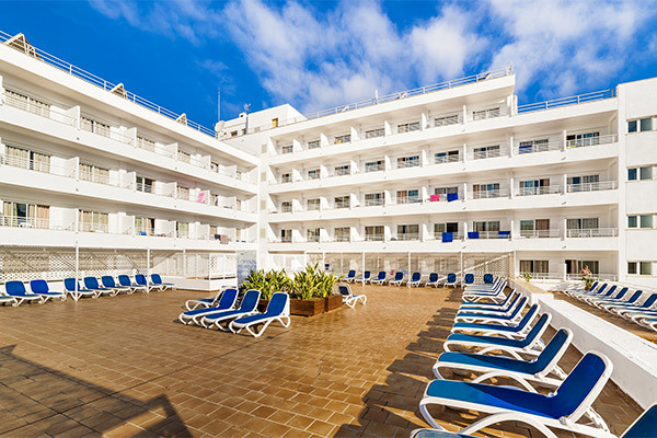 P&F GLOBALES PIONERO SANTA PONSA 4* - Santa Ponsa (Maiorca - Spagna)