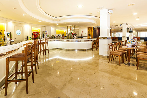 P&F GLOBALES PIONERO SANTA PONSA 4* - Santa Ponsa (Maiorca - Spagna)