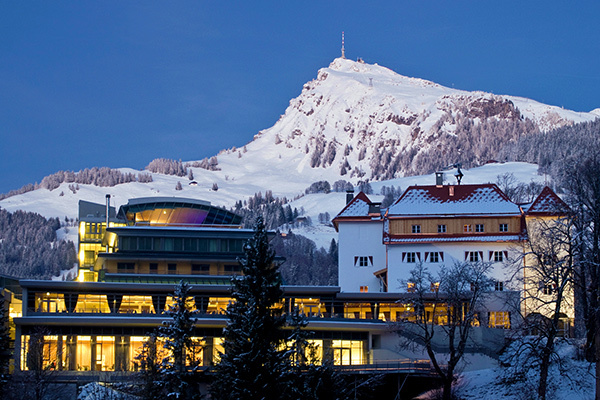 LEBENBERG SCHLOSSHOTEL 4* - Kitzbühel (Tirolo - Austria) 800 mq di wellness esclusivo nel castello