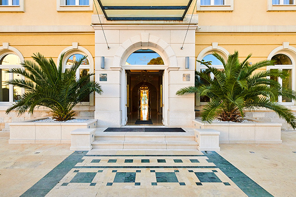BO HOTEL PALAZZO 4* - Porec (Istria - Croazia) Direttamente sul mare
