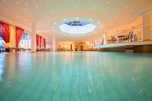 TH CORVARA GREIF HOTEL 4* - Corvara in Badia (BZ) Nel cuore delle suggestive cime dolomitiche