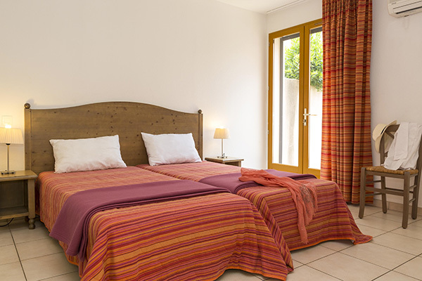 RESIDENCE LES VILLAS BEL GODERE - Isola Rossa (Corsica - Francia)