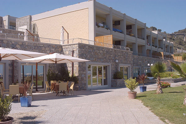HOTEL AREGAI MARINA 4* - Santo Stefano al Mare (IM) Elegante e raffinato, a pochi metri dal mare