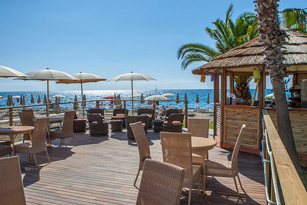 HOTEL AREGAI MARINA 4* - Santo Stefano al Mare (IM) Elegante e raffinato, a pochi metri dal mare