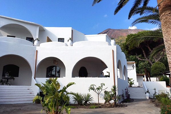 LA SCIARA HOTEL 4* - Stromboli (ME)