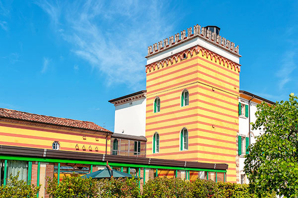 HOTEL VILLA MALASPINA 4* - Castel d'Azzano (VR)