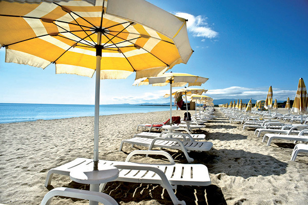 A 200 metri dalla spiaggia