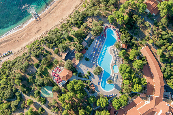 A 200 metri dalla spiaggia rosa