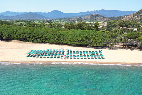 A 150 metri dalla spiaggia