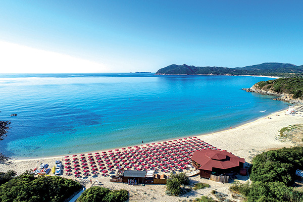 A 400 metri dalla spiaggia