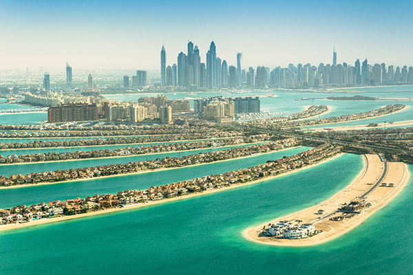 Alla scoperta degli Emirati, anche quelli più autentici e meno turistici