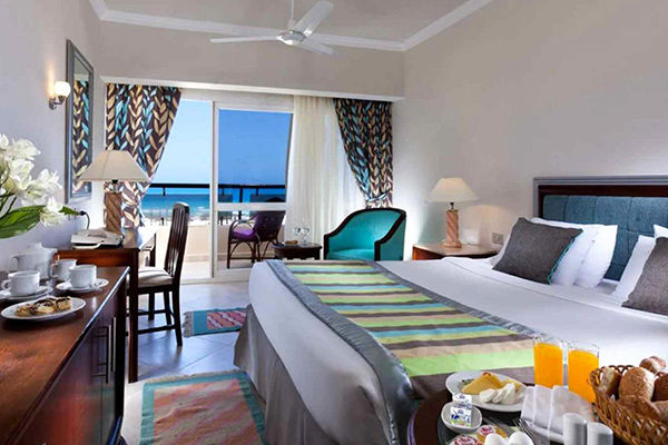 BORG EL ARAB BEACH HOTEL - Borg El Arab (Costa Mediterranea - Egitto) Sabbia bianchissima e acque turchesi