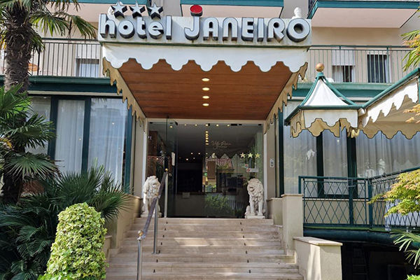HOTEL JANEIRO 3* - Caorle (VE)