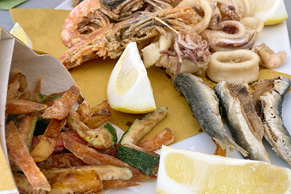 In riva al mare