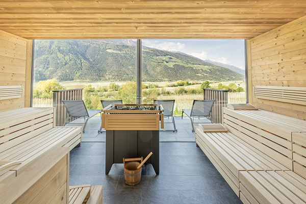 WANDERHOTEL VINSCHGERHOF 4* - Silandro (BZ)