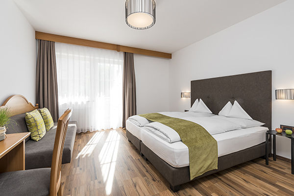 WANDERHOTEL VINSCHGERHOF 4* - Silandro (BZ)