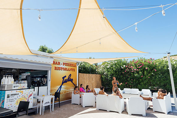 HOTEL RESIDENCE JULIA - Peschici (FG) Posizione esclusiva sul Gargano