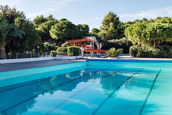 HOTEL RESIDENCE JULIA - Peschici (FG) Posizione esclusiva sul Gargano