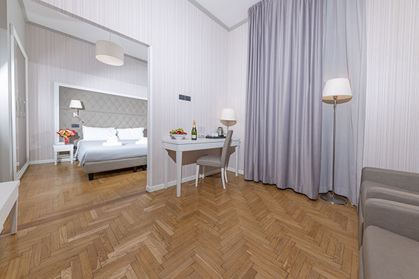 GRAND HOTEL & DES ANGLAIS - Sanremo (IM) Stile liberty a 200 metri dal mare